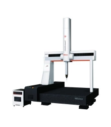CRYSTA APEX V 162012 Máquina de Medición por Coordenadas CNC